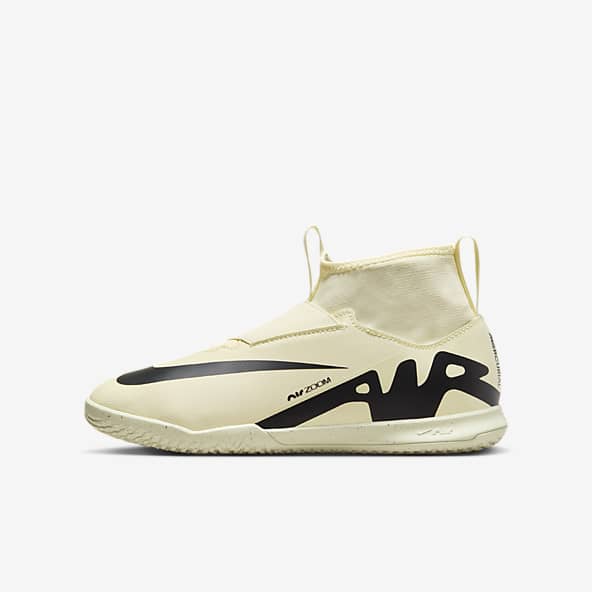Amarillo Calzado. Nike US